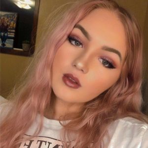 Meet your Posher, Kate